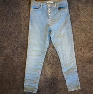 Levo's mile high super skinny jeans